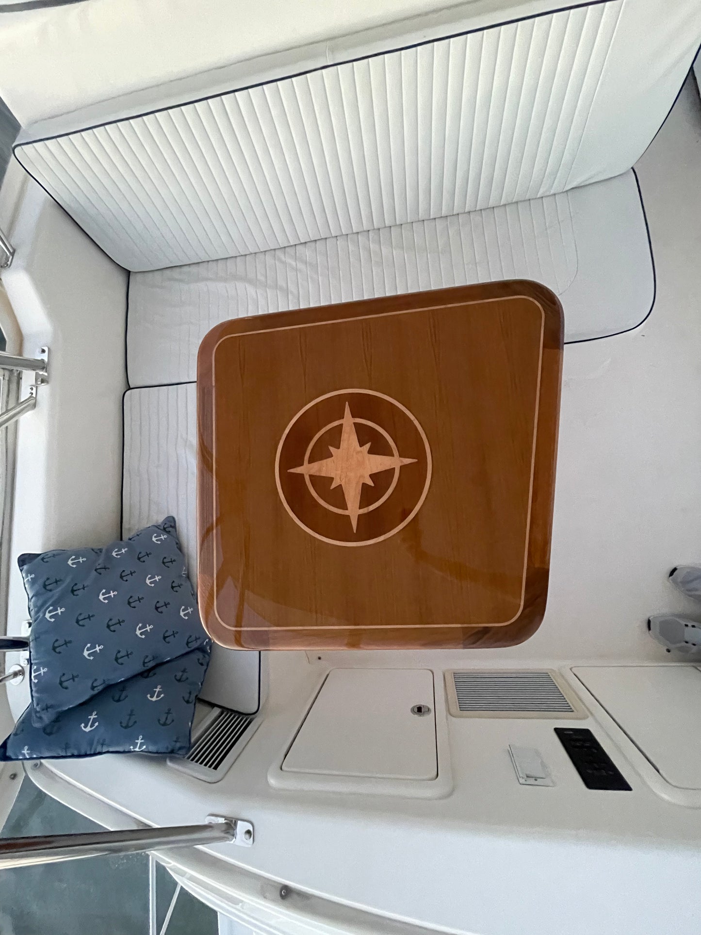 SeaRay 340 Table 32"x35" w/ Compass Rose Inlay